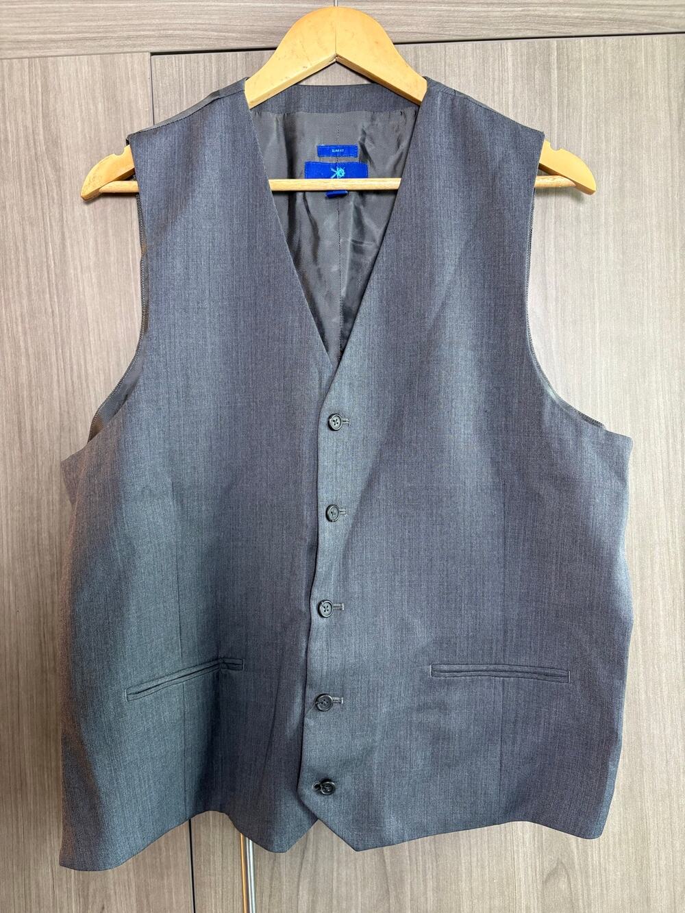 Egara slim fit wool gray vest men's size XXL belted back